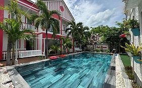 Red House Homestay - Villa